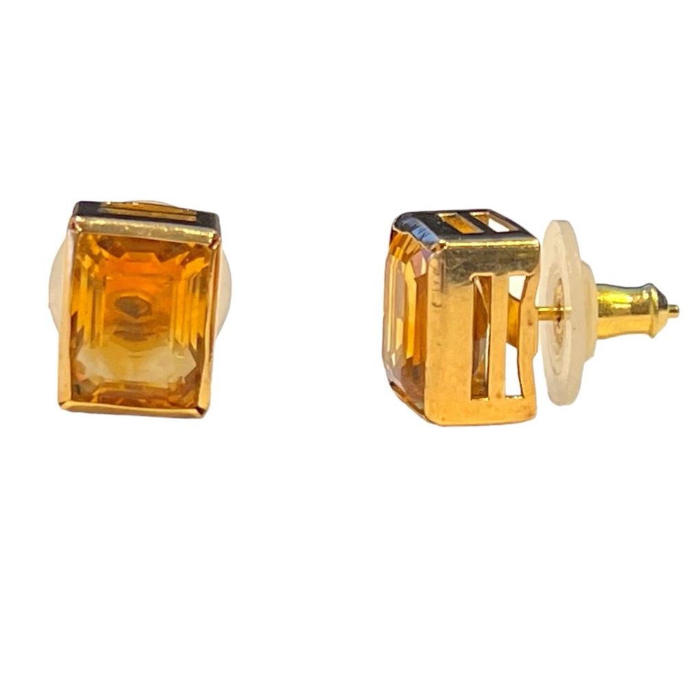 VINTAGE FACETED YELLOW STONE BEZEL SET GOLD TONE RECTANGLE STUD EARRINGS